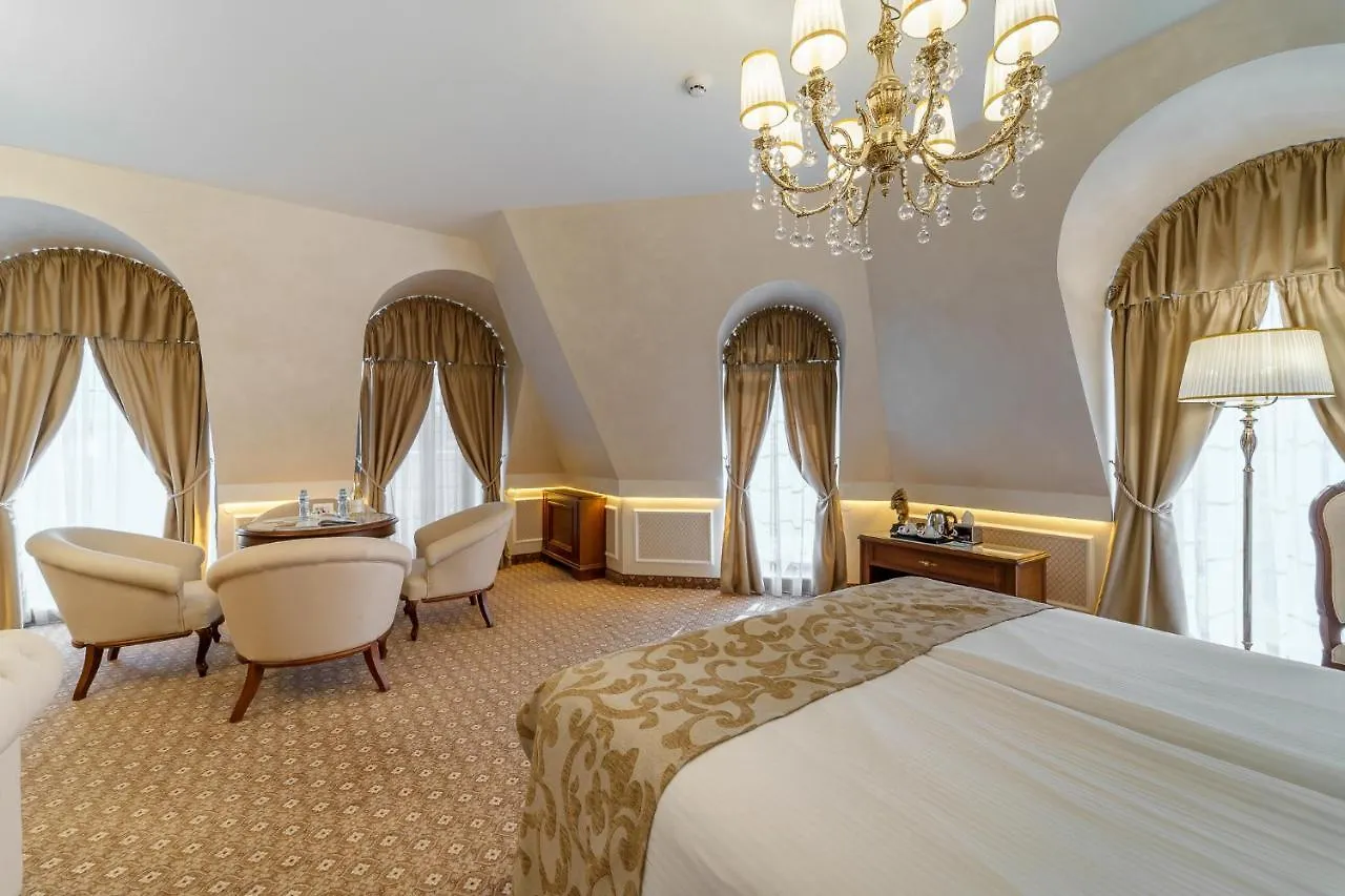 Residence City Garden - Certificate Of Excellence Top 10 Best Five-Stars City Hotels For 2024 Awarded By Htif Plovdiv