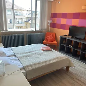 https://marina-apartment.sofiahotelsbg.com