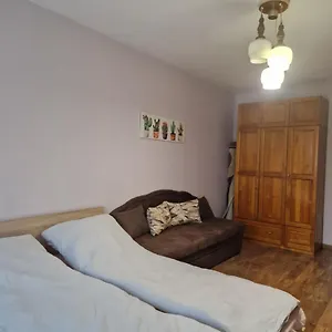 https://apt-de-ja-vu-burgas.sozopol-hotels.com