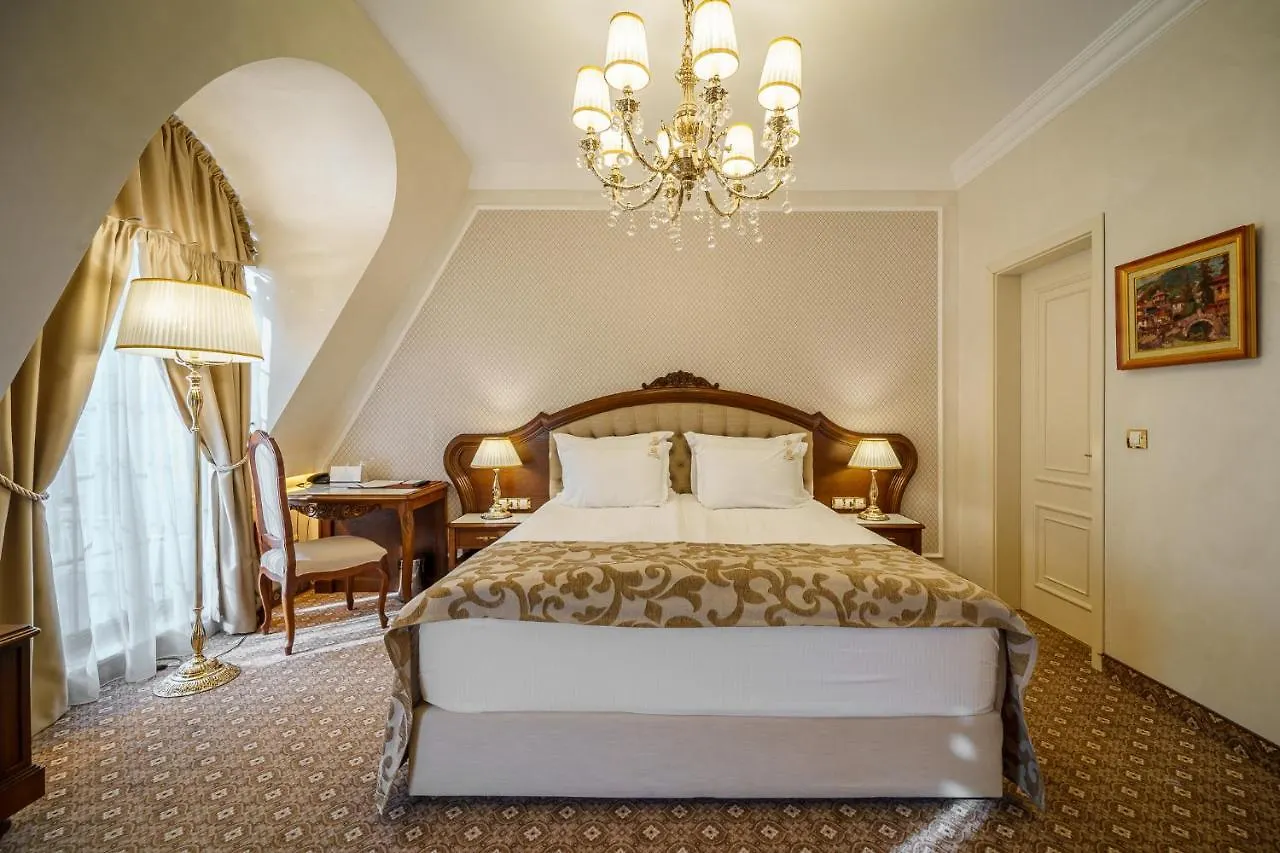 ***** Hotel Residence City Garden: Excellence-Awarded Five-Star Urban Retreat Plovdiv Bulgaria