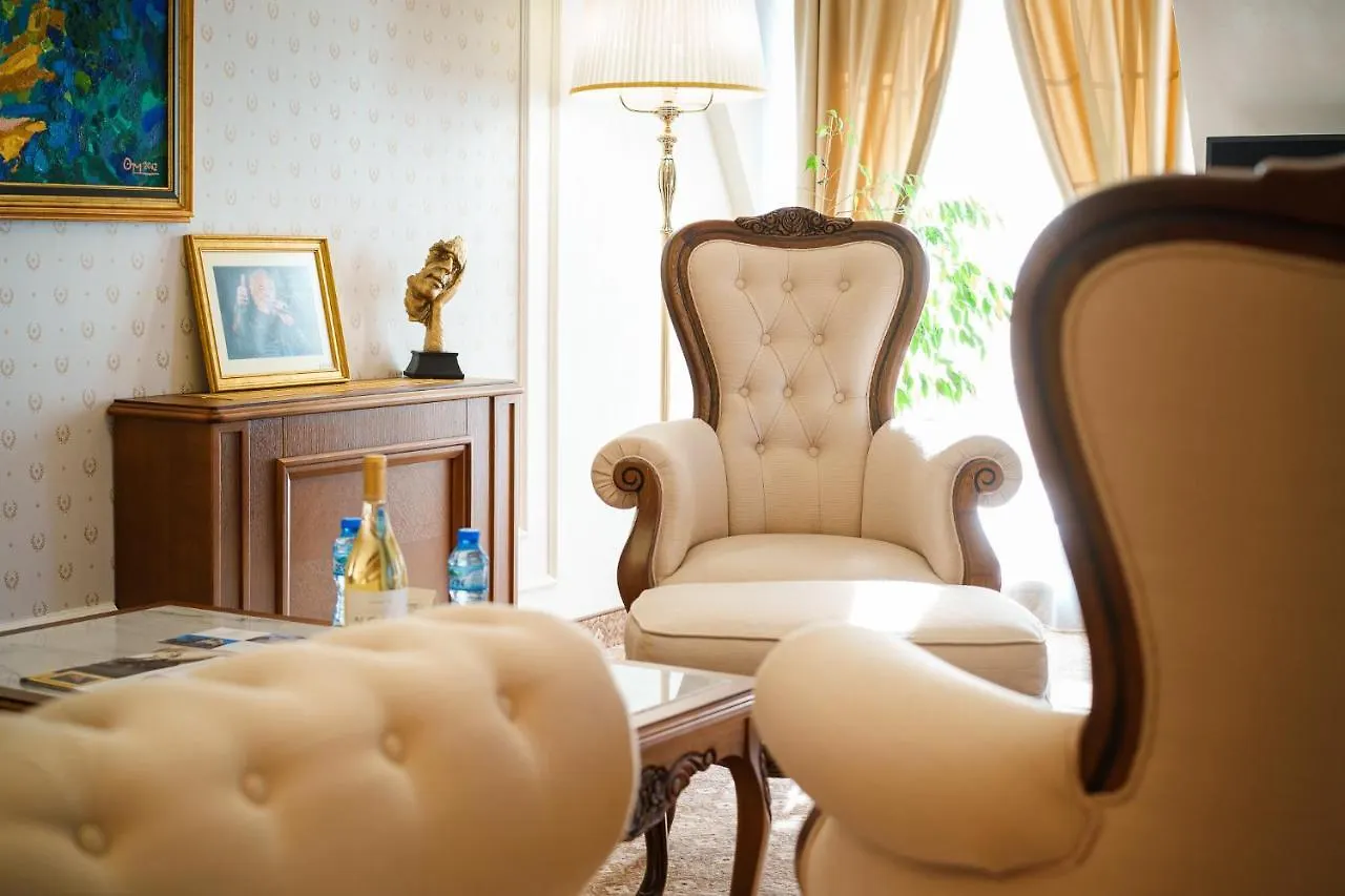 Hotel Residence City Garden: Excellence-Awarded Five-Star Urban Retreat Plovdiv