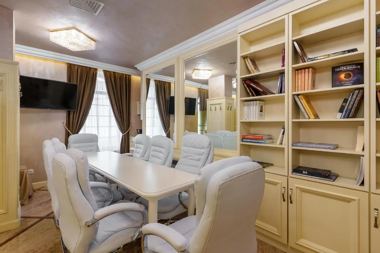 Residence City Garden: Excellence-Awarded Five-Star Urban Retreat Plovdiv