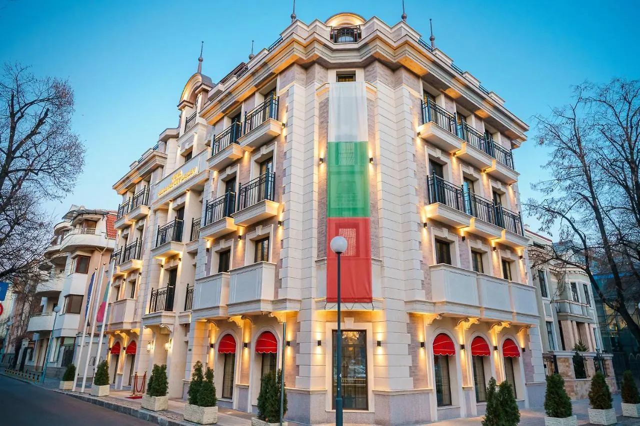 Residence City Garden: Excellence-Awarded Five-Star Urban Retreat Plovdiv Bulgaria