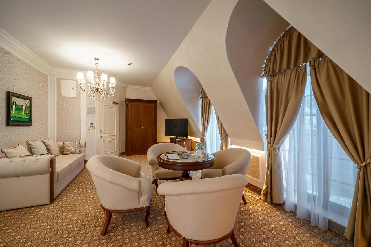 Residence City Garden: Excellence-Awarded Five-Star Urban Retreat Plovdiv Hotel