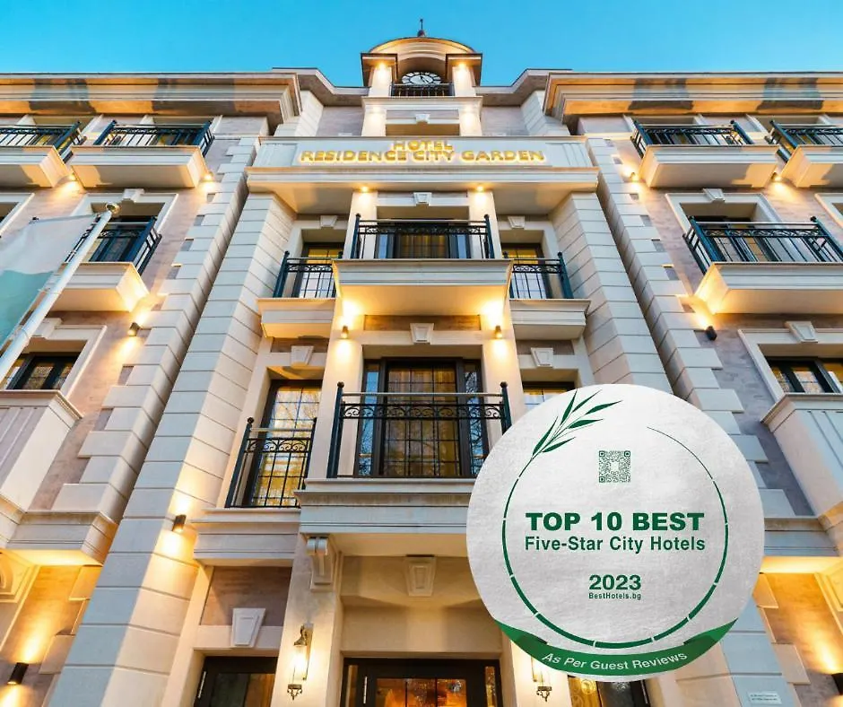 Residence City Garden: Excellence-Awarded Five-Star Urban Retreat Plovdiv 5*,