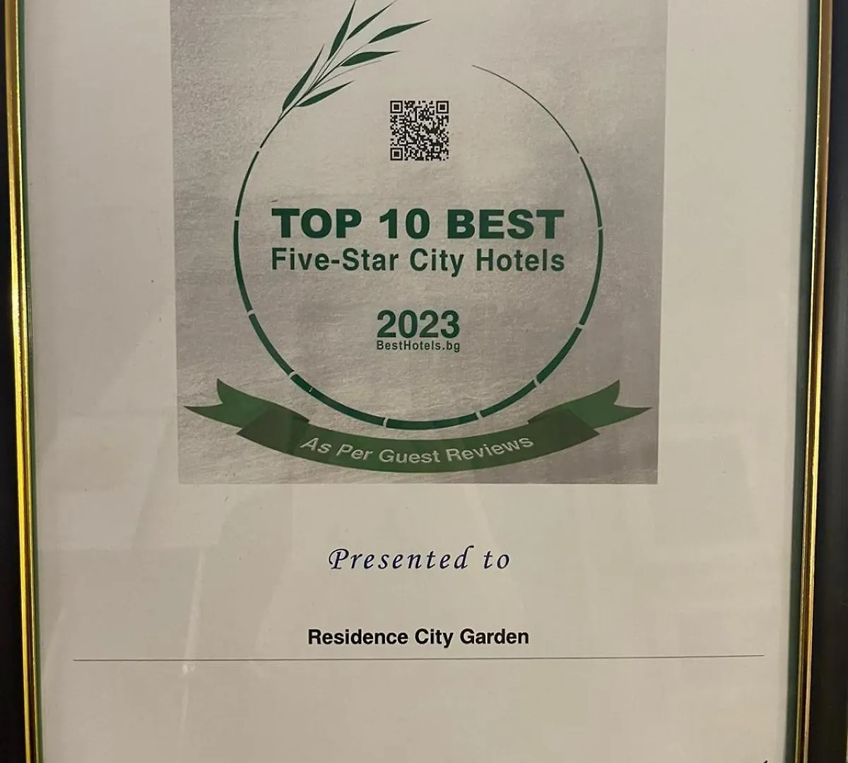 ***** Hotel Residence City Garden: Excellence-Awarded Five-Star Urban Retreat Plovdiv Bulgaria