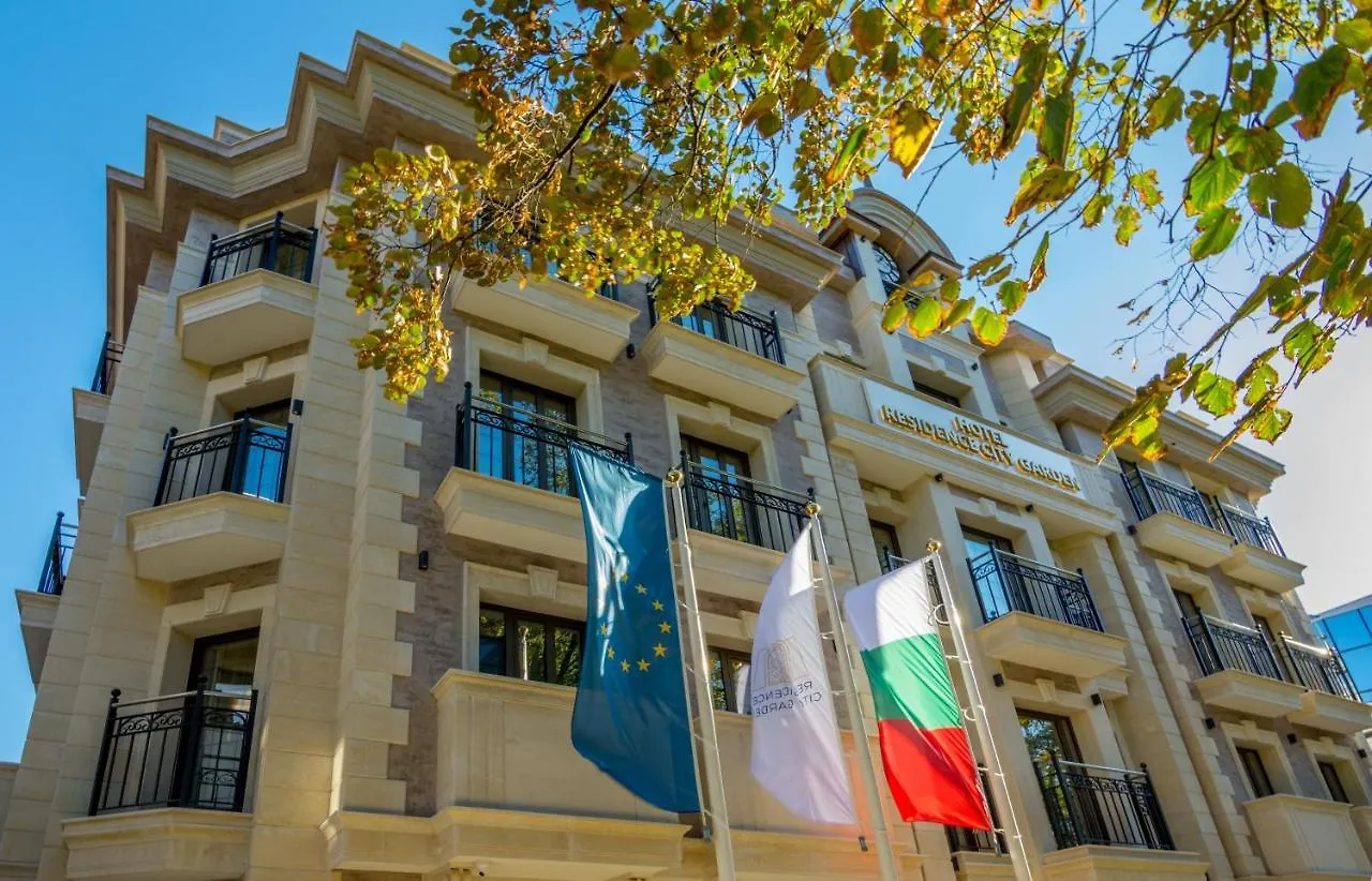 Residence City Garden: Excellence-Awarded Five-Star Urban Retreat Plovdiv 5*,