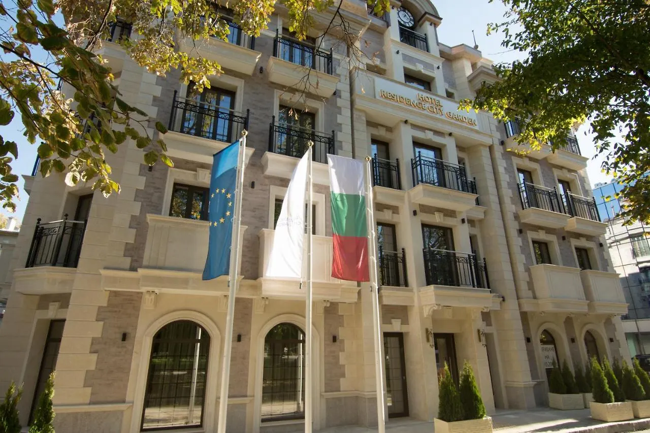 Residence City Garden: Excellence-Awarded Five-Star Urban Retreat Plovdiv Hotel