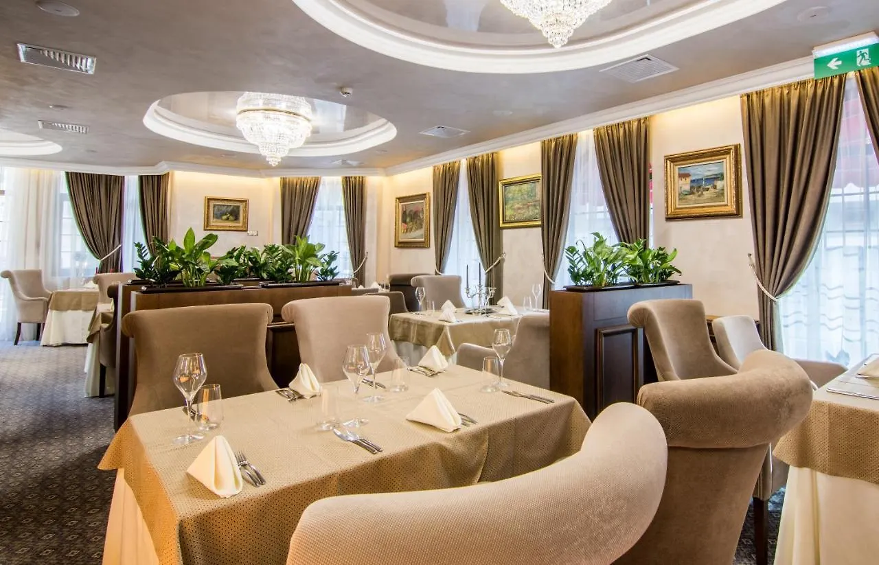 ***** Hotel Residence City Garden: Excellence-Awarded Five-Star Urban Retreat Plovdiv Bulgaria